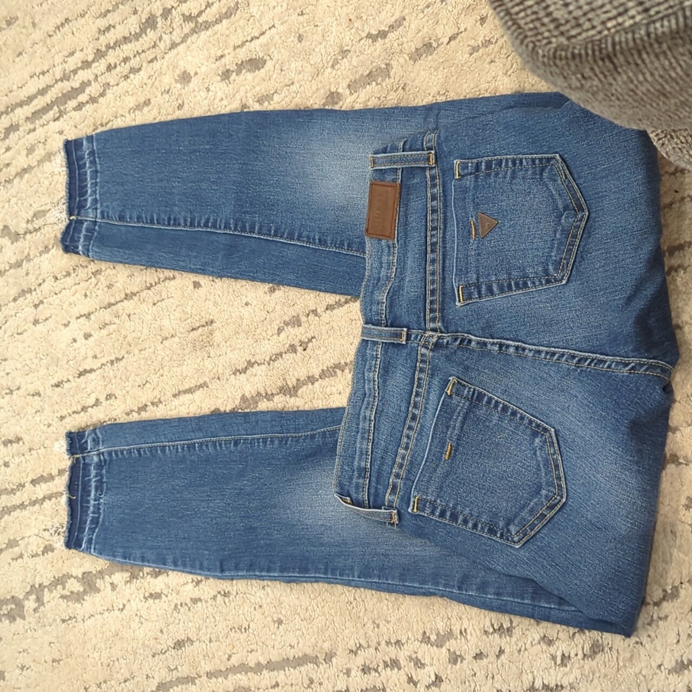 Guess mom jeans